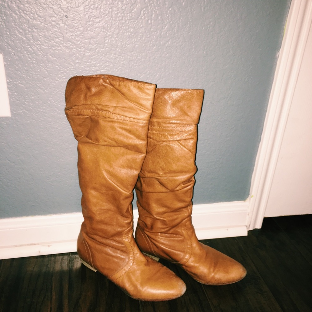 Brown/tanish Steve Madden boots
