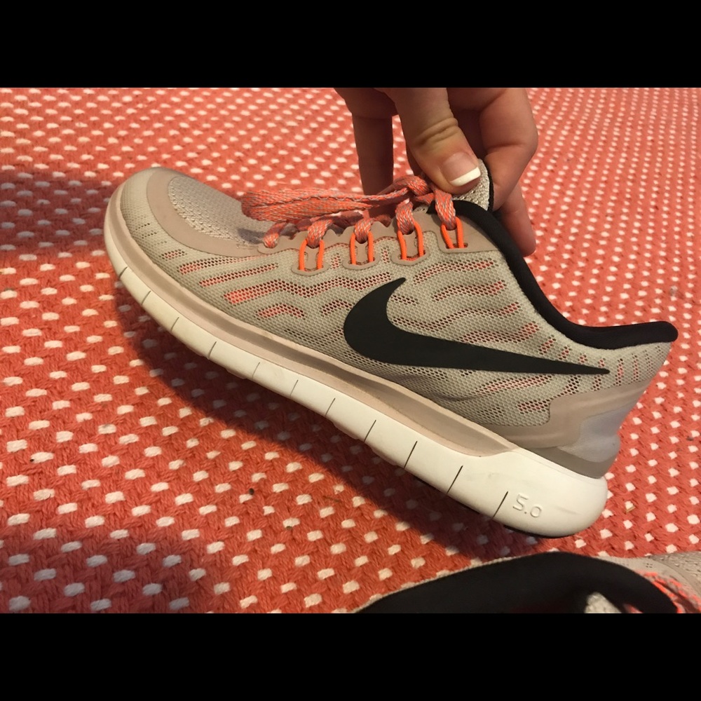 NIKES
