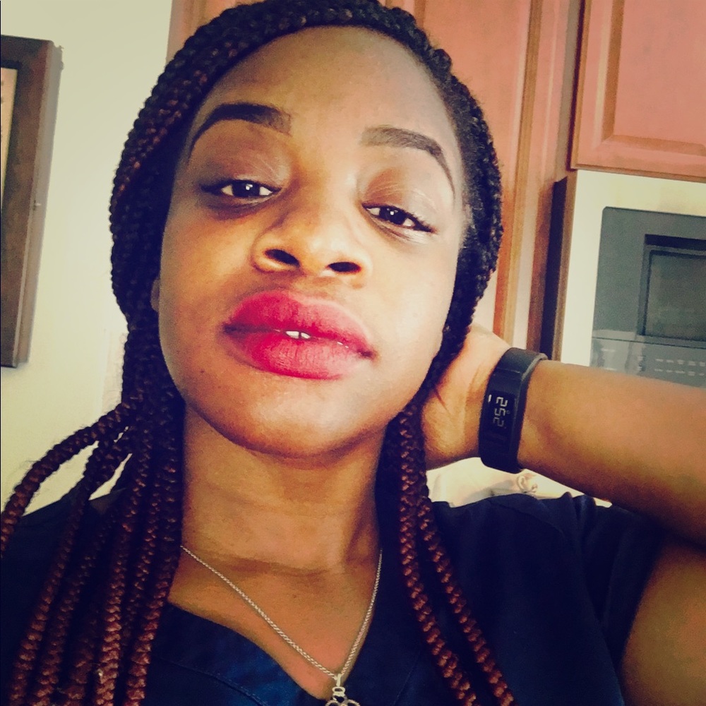 Meet your Posher, Shay