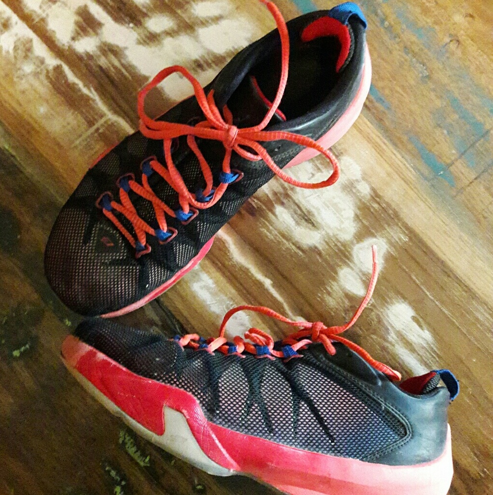Nike Jordan's Size 7 mens/boys