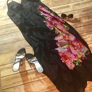 Black Floral Maxi Dress 💕