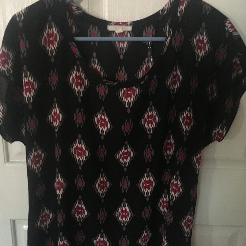 Pleione Black print top