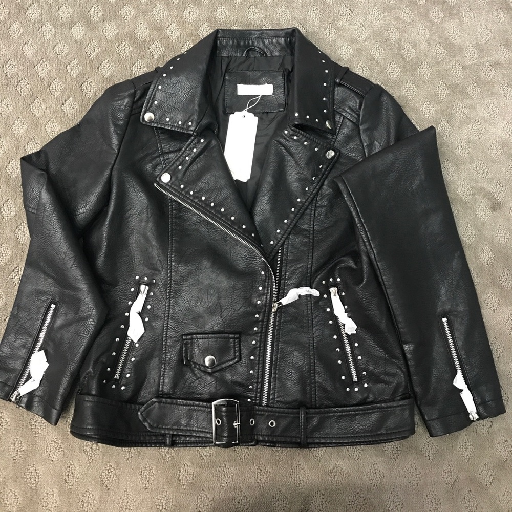 Cute motorcycle leather jacket (faux leather)