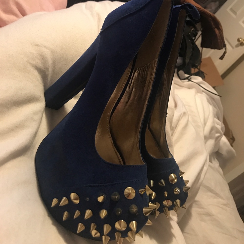 Bakers blue studded heels