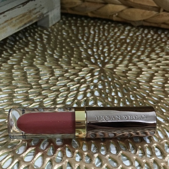 Urban Decay Vice Liquid Lipstick in Amulet 0.75 mL - Picture 4 of 8