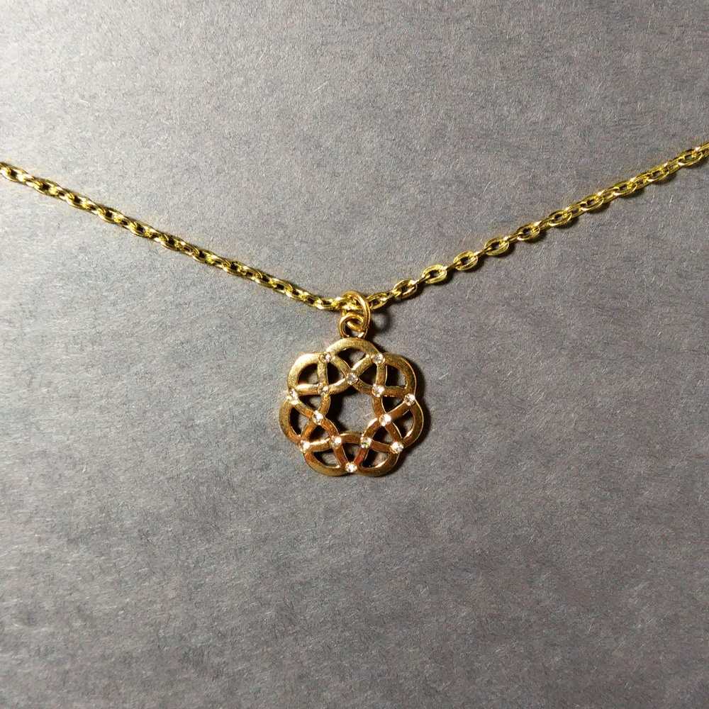 Circle Stars Necklace 18in