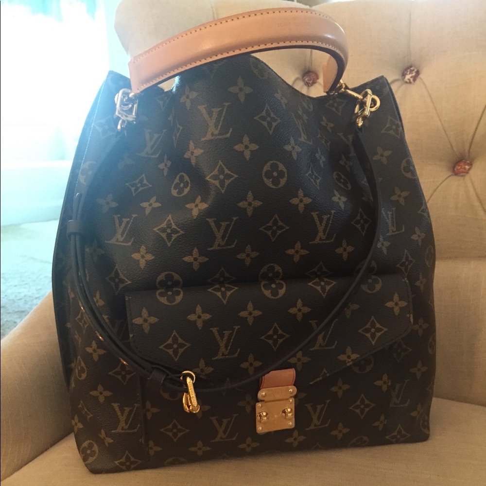 Louis Vuitton Metis Hobo 💼