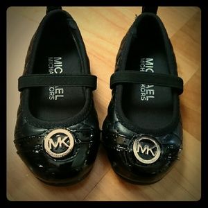Michael Kors black girls dress shoes