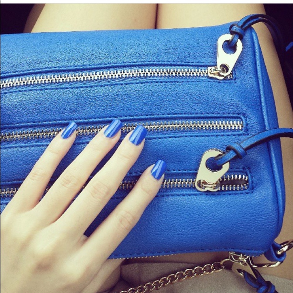 Cobalt blue shoulder bag