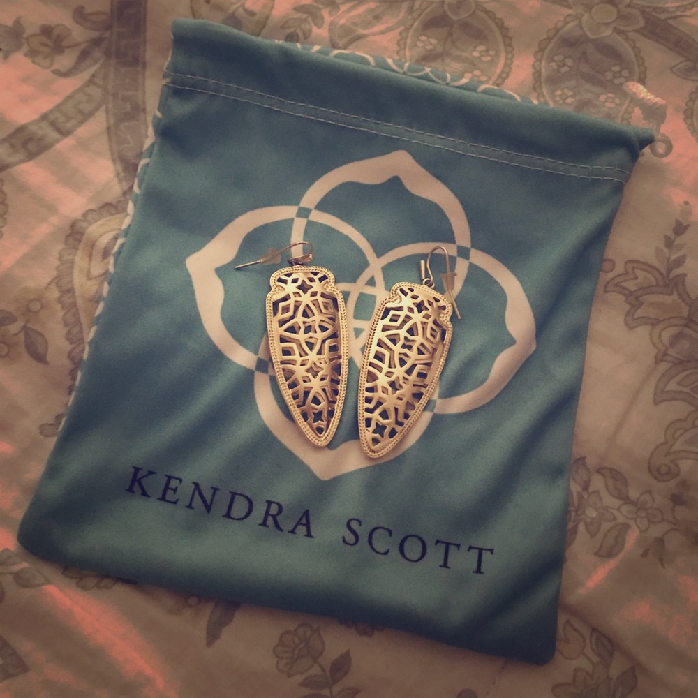 Beautiful Kendra Scott