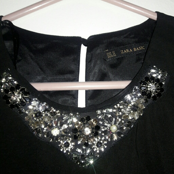 BLACK DRESS - Picture 2 of 3