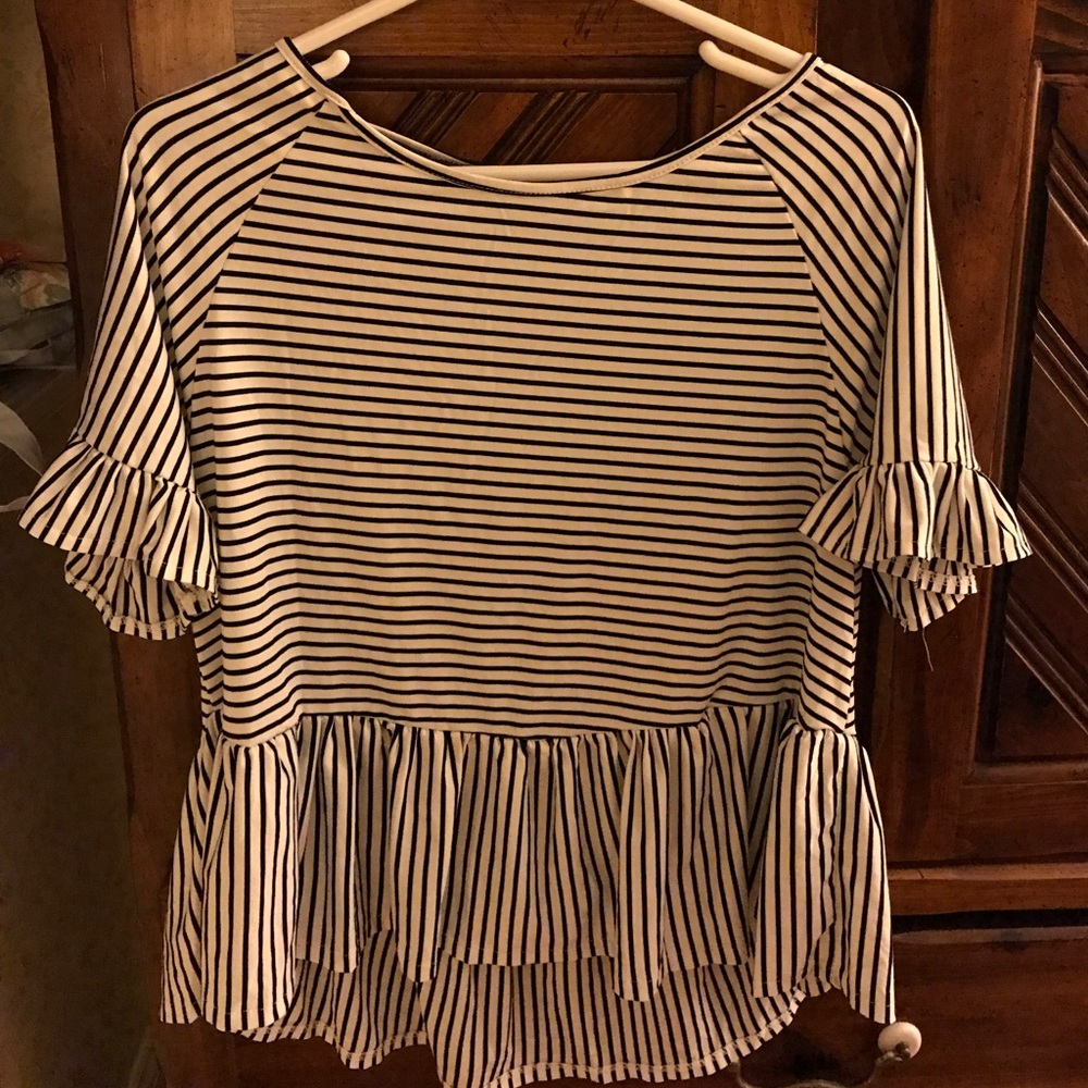 Striped ruffle sleeve peplum