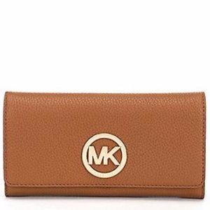 Leather Fulton Flap Continental Clutch Wallet