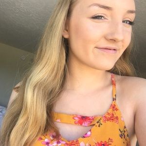 Meet your Posher, Karina