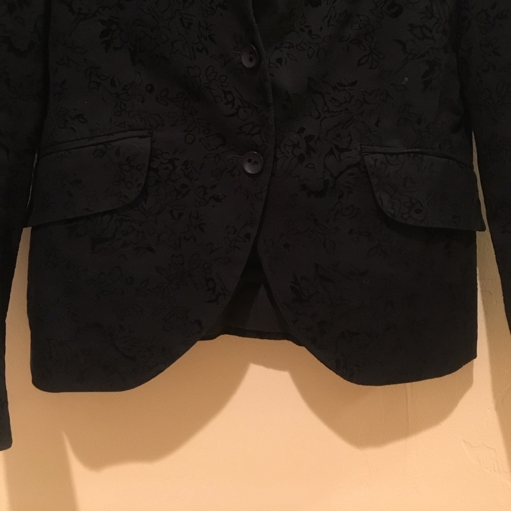 Black jacket - Picture 3 of 4