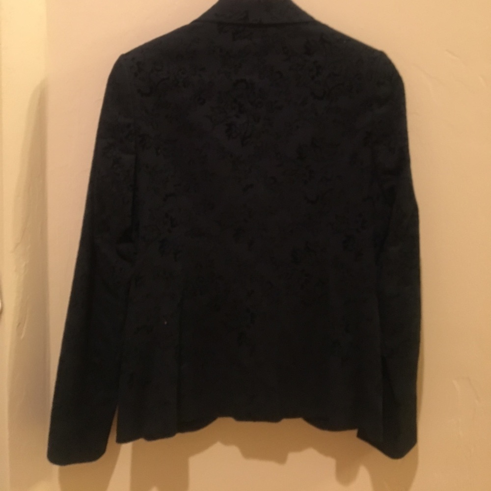 Black jacket - Picture 4 of 4