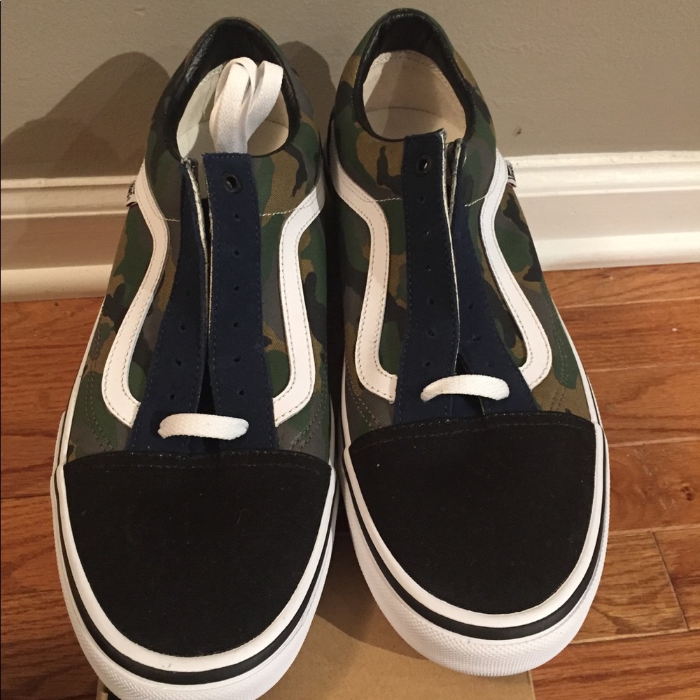 VANS CAMO SIZE 12 Brand New 100% authentic