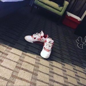 Meet your Posher, Montell