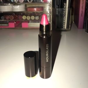 Hourglass lipstick