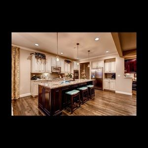 Meet your Posher, Mayra