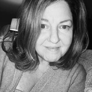Meet your Posher, Kelley
