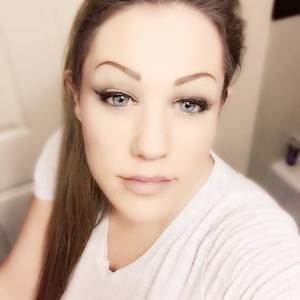 Meet your Posher, Bobbie