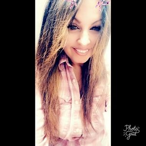 Meet your Posher, Yolanda