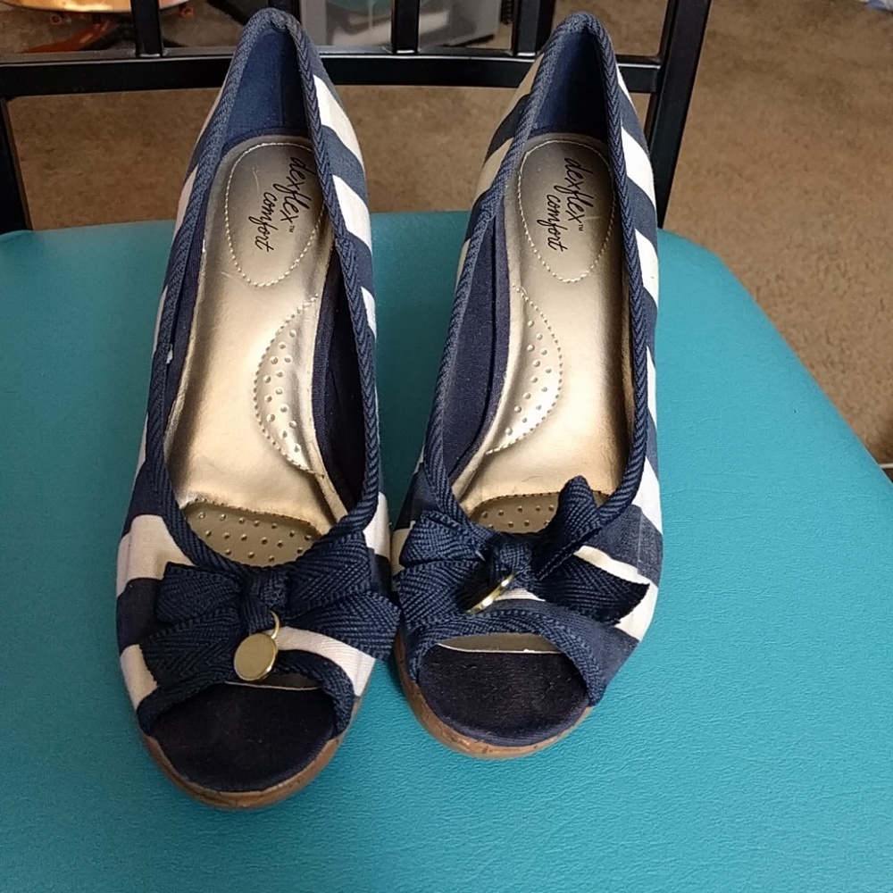 Dexflex comfort sailor wedge heels