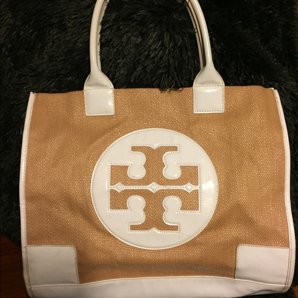 Tory Burch Tote! Pre-loved!
