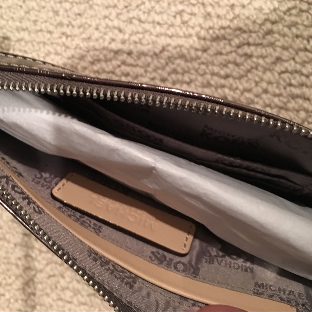 Michael Kors "Jet Set wristlet"