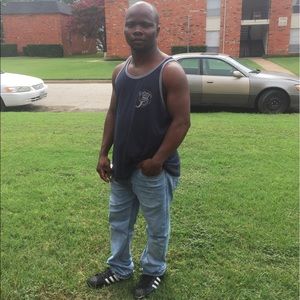 Meet your Posher, Ebenezer