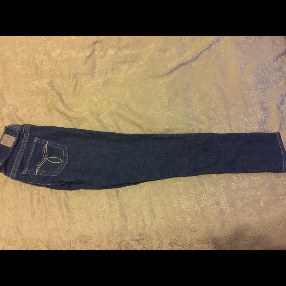 Paris blues skinny dark blue jeans, size 5.