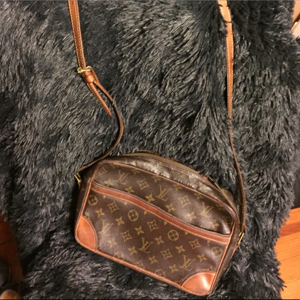 Louis Vuitton Trocadero WELL LOVED!!!