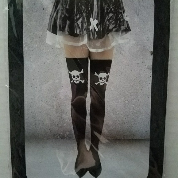 New Black White Crossbones Skull Thigh 