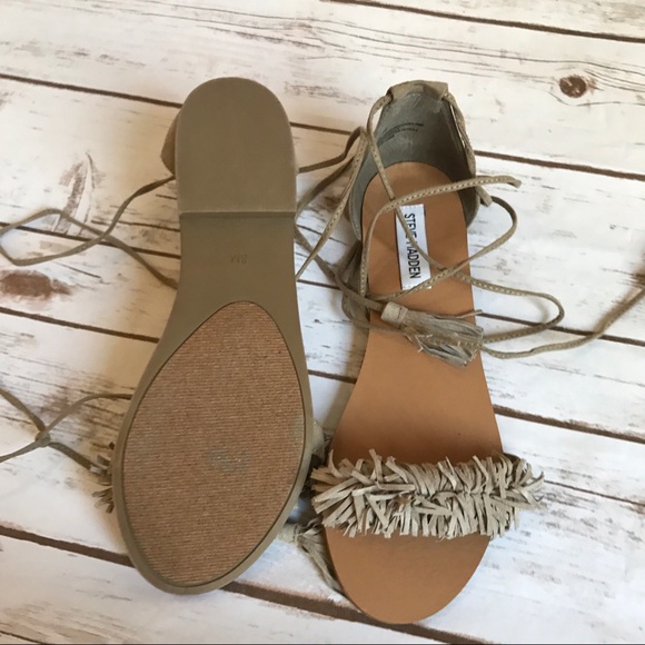 Steve Madden lace up fringe tassel sandals! NEW!! - Picture 3 of 3