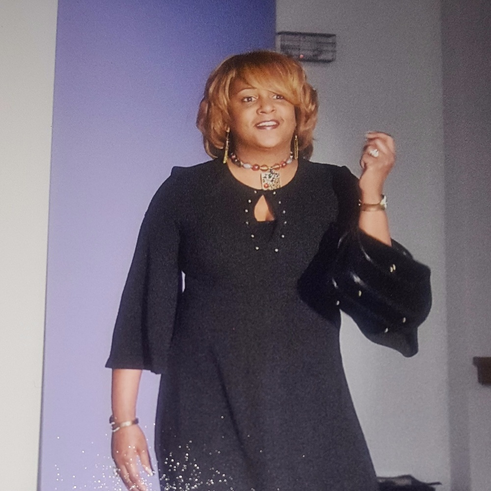 Meet your Posher, Carol