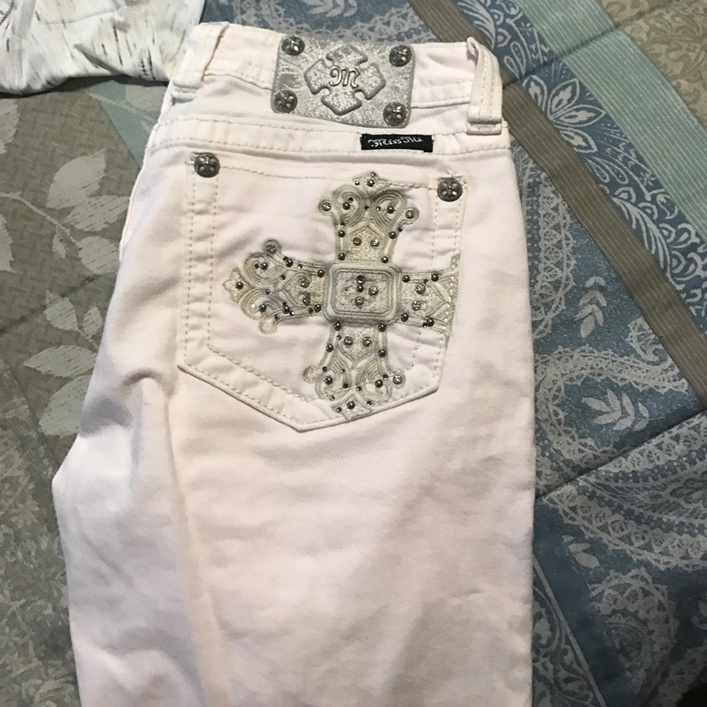 Miss me size 29 capris