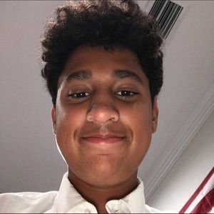 Meet your Posher, Manuel