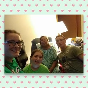 Meet your Posher, Hannah