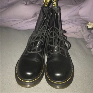 Doc marten black boots