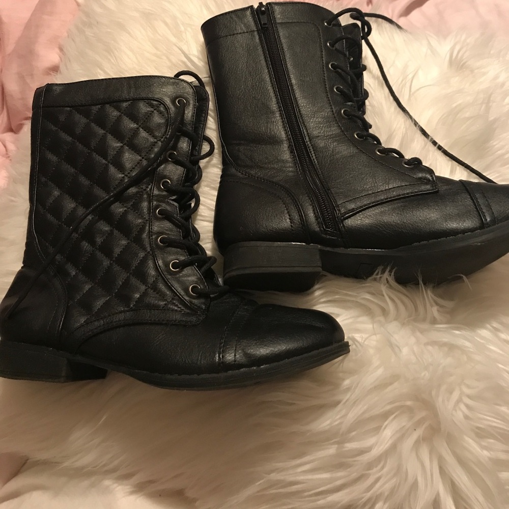 Black leather boots!