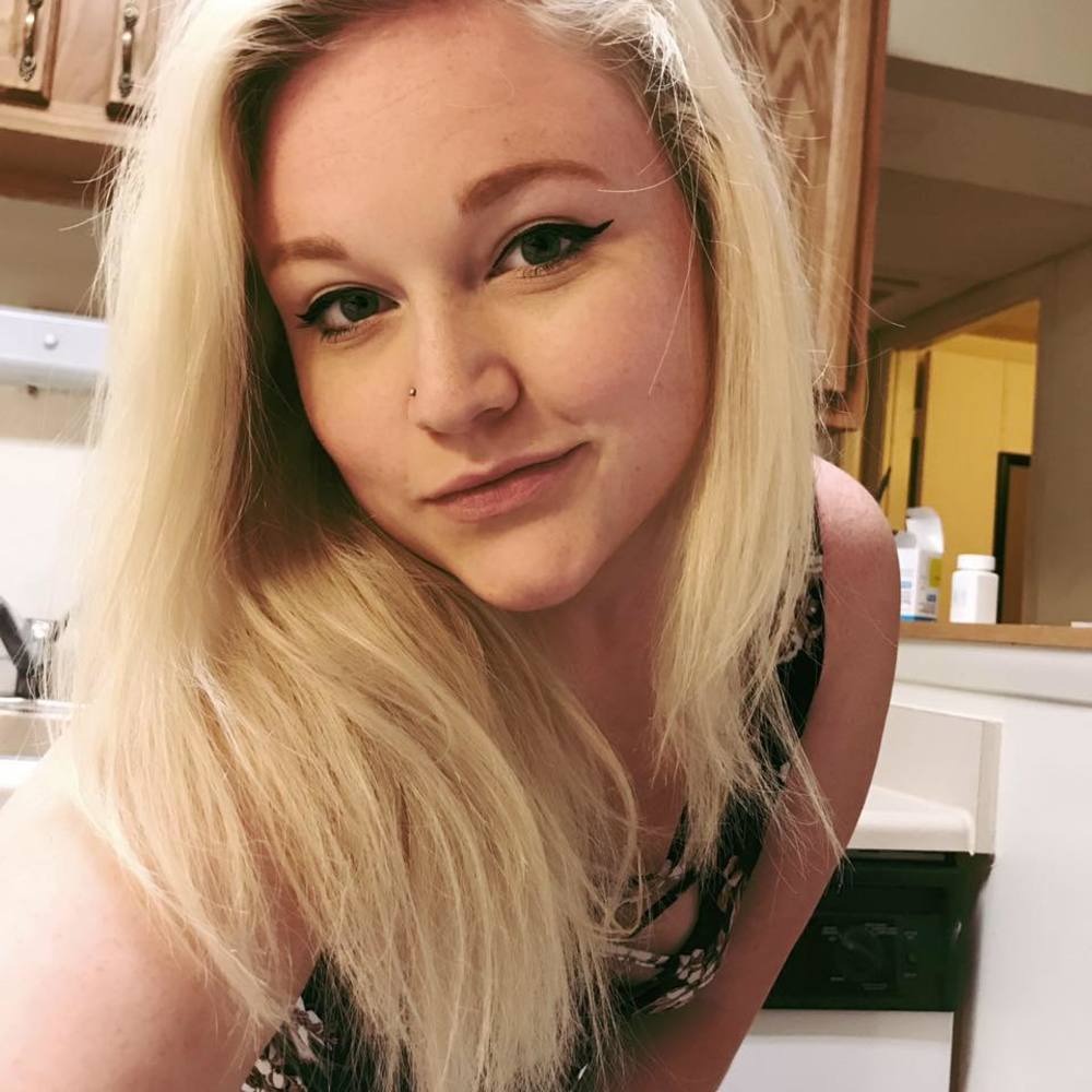 Meet your Posher, Alyssa
