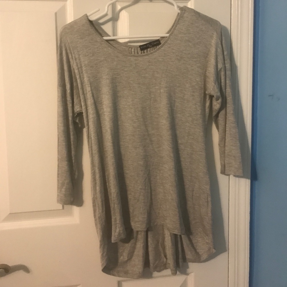 Grey longsleeve