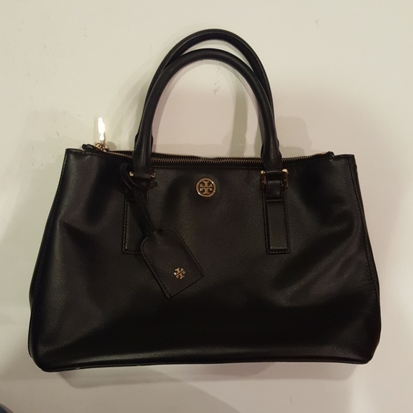 Tory Burch Handbags - TORY BURCH black purse