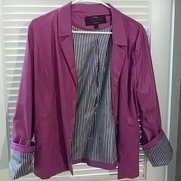 Jacket - Picture 2 of 2