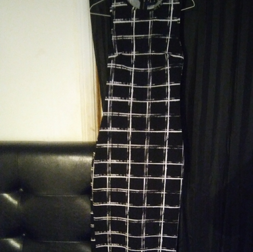 Black and white all purpose dress