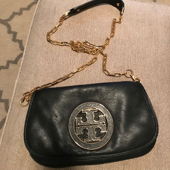 Tory Burch Handbags - Tory Burch Amanda Crossbody
