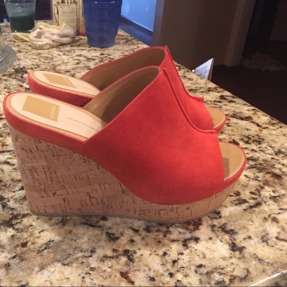 Cork wedges