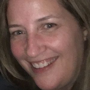 Meet your Posher, Esther