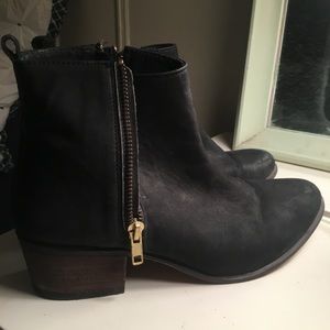 Steve Madden booties